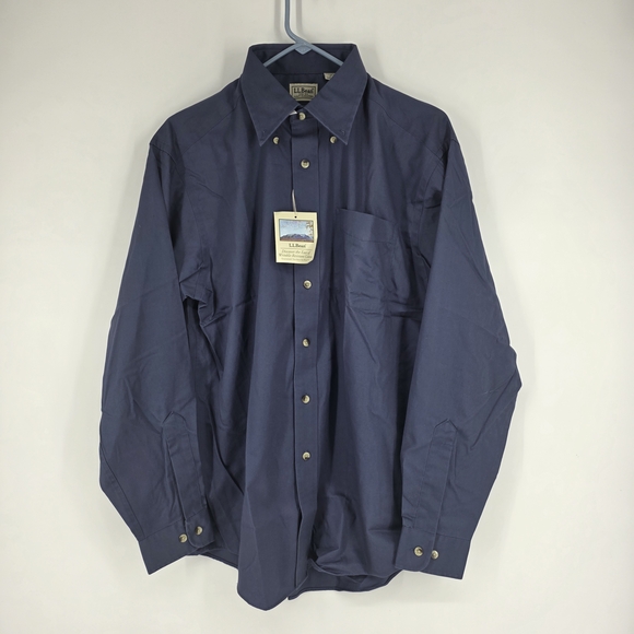 Vintage L.L. Bean Button Up Collared Shirt Size Medium Navy - Picture 1 of 5